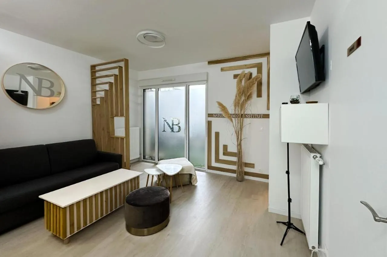 Spacieux Appart Terrasse Metro Hopital 4Pers Wifi Villejuif
